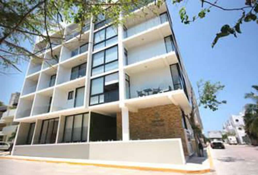 Menesse 0TB 103-104