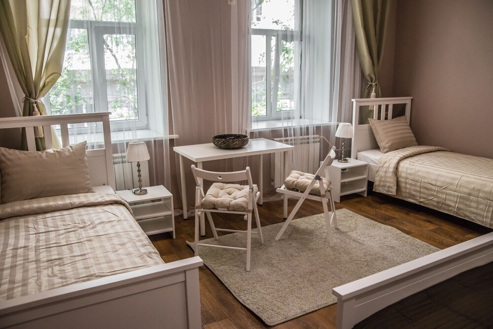 Hostel Esenin