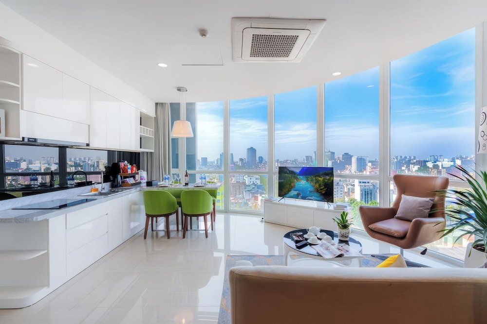 Ben Thanh Tower - Luminous Apartments D1