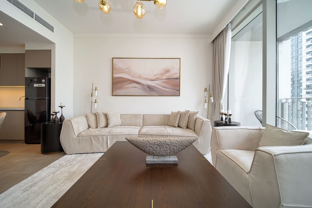 PVH - Creek Gate - Stylish 2BR