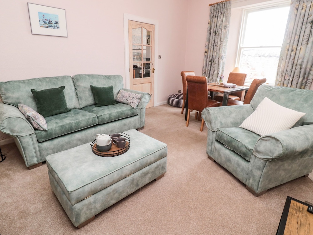 Islestone, 1 Temperance Terrace