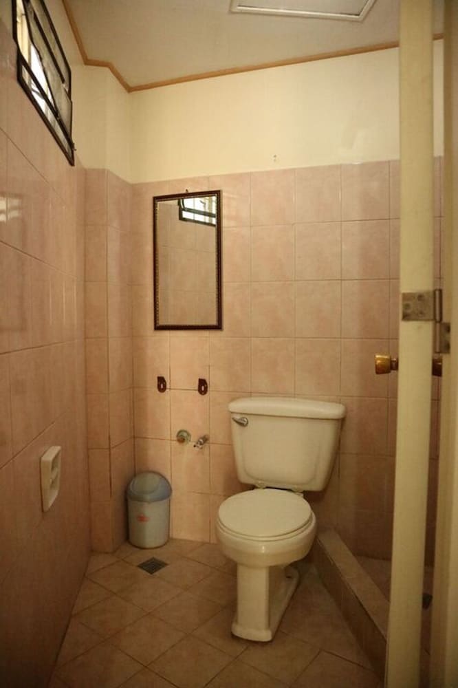 Bridgeview Inn, photo 30