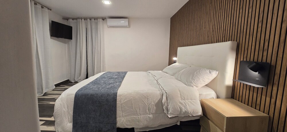 Napoli Central Stay