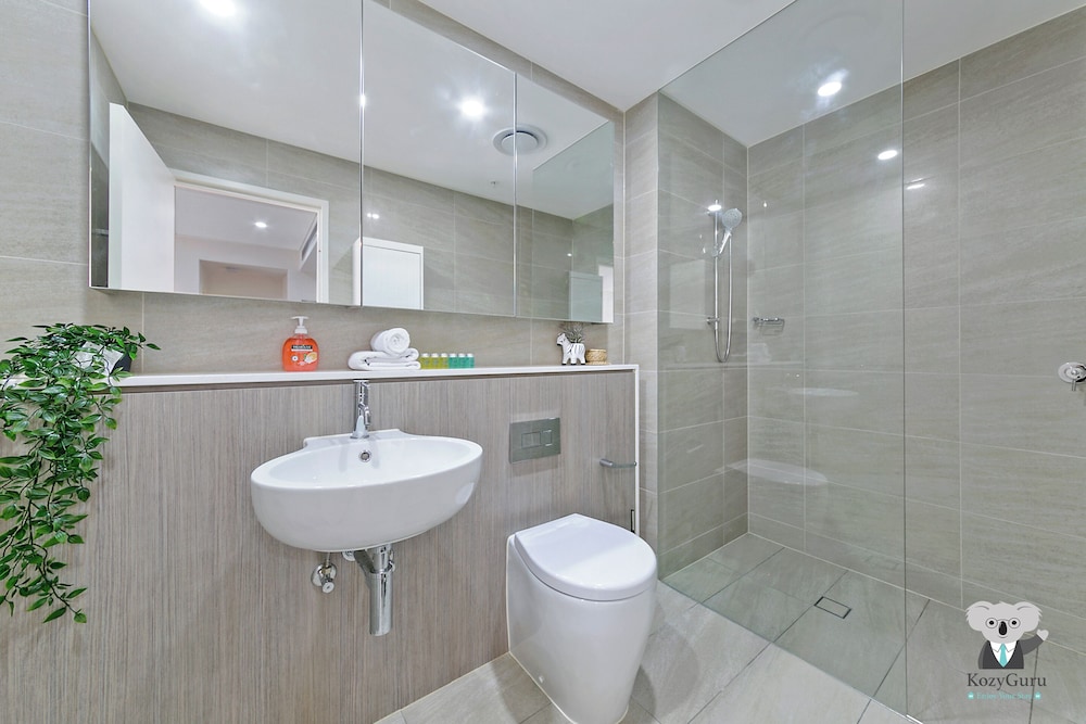 Kozyguru | Zetland | High Level 2Bed Apt & Parking