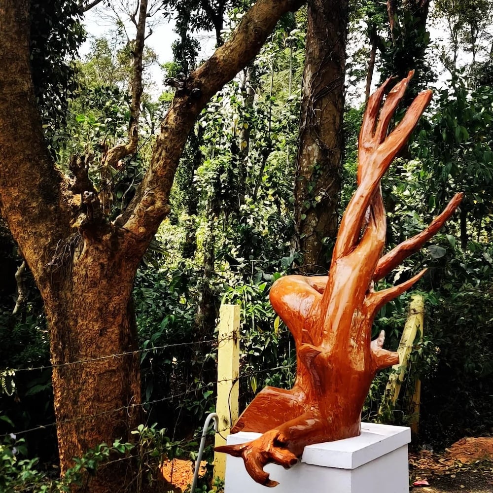 Twisted Tree Cottages Coorg