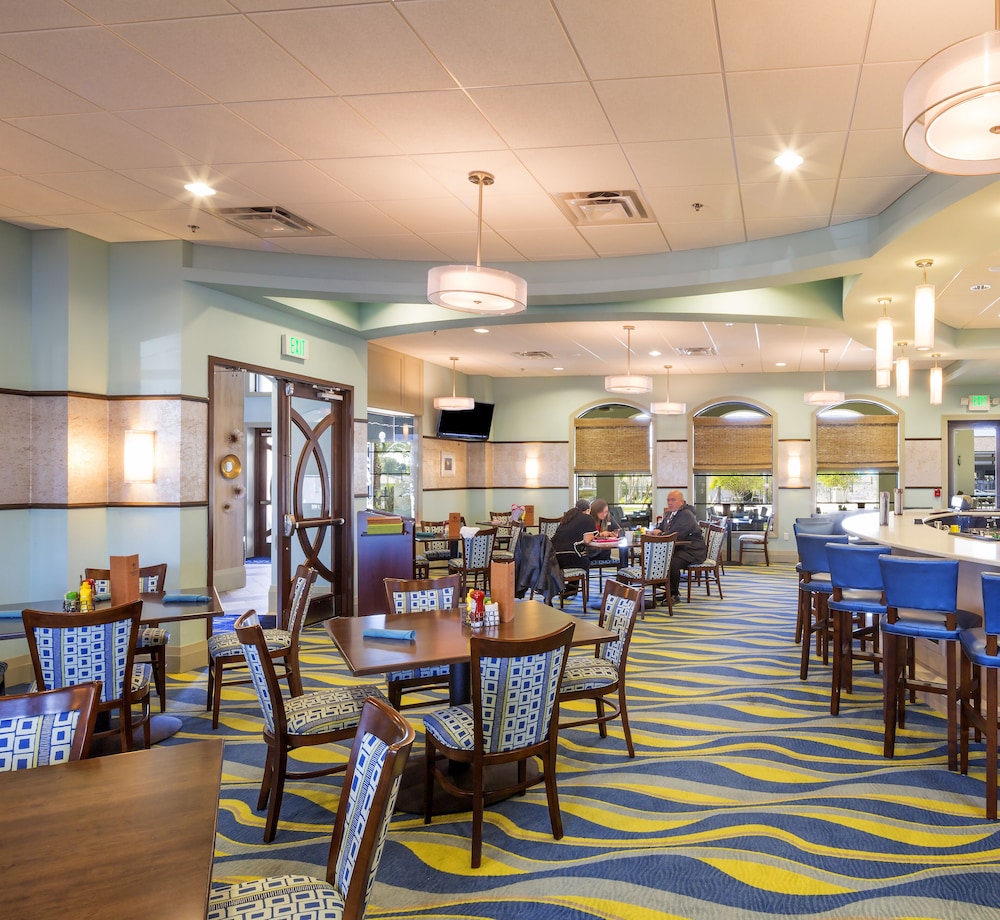 Regal Splendor Villa by VillaDirect - Image 4