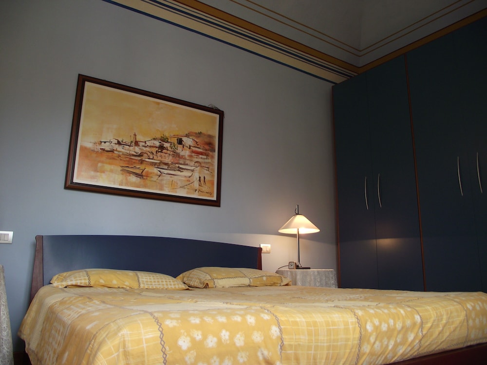 Azzurro Pervinca view 5