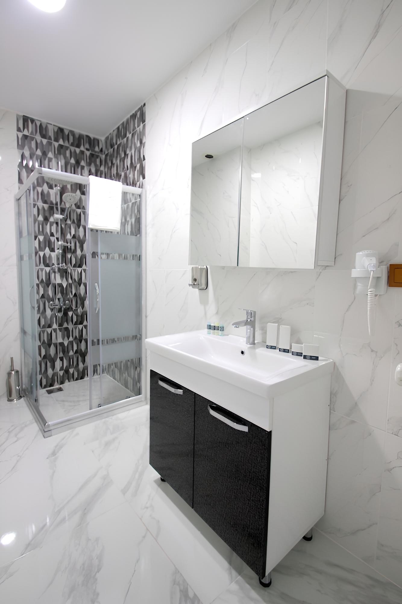 Avrasya Queen Hotel