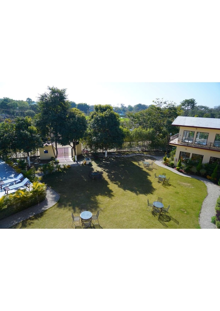 Blue River Resort
