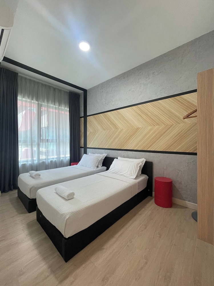 Arte Ampang Klcc 2 BR Homestay, 4-6 pax