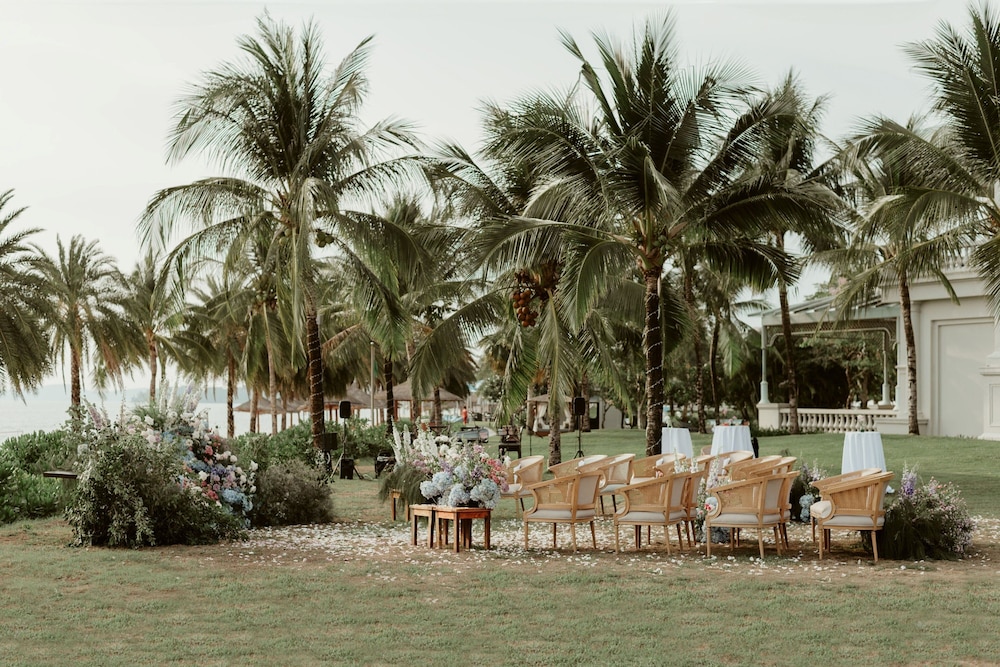 Sheraton Phu Quoc Long Beach Resort