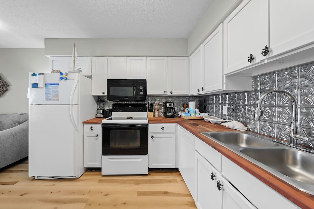 The Cove Condos
