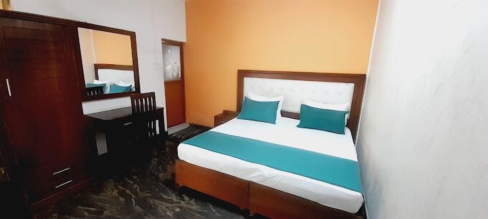 Metro Marine Drive Hotel view 5