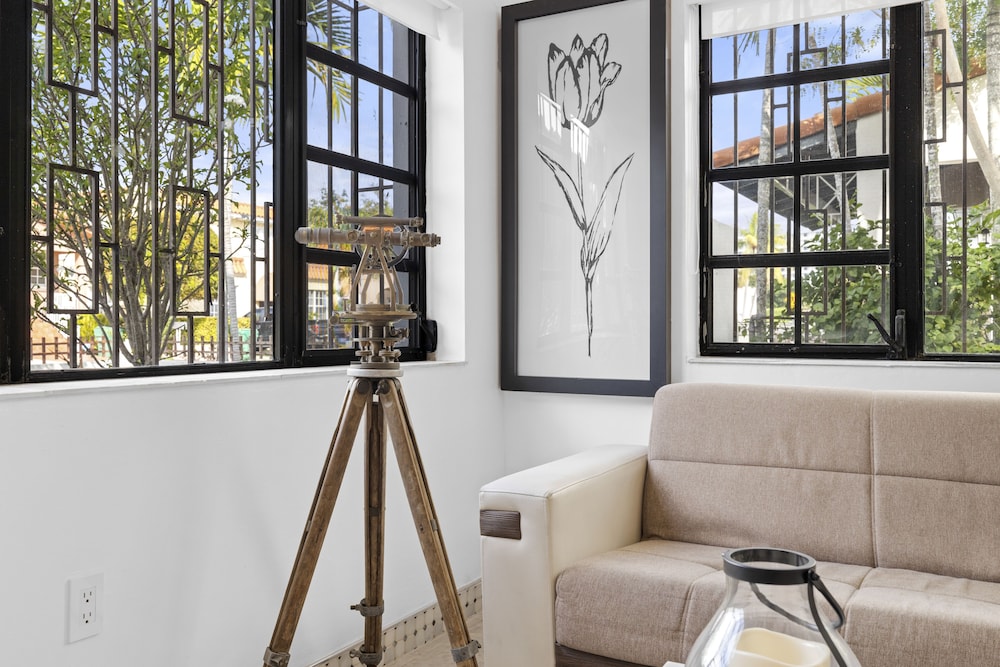Little Havana Retreat
