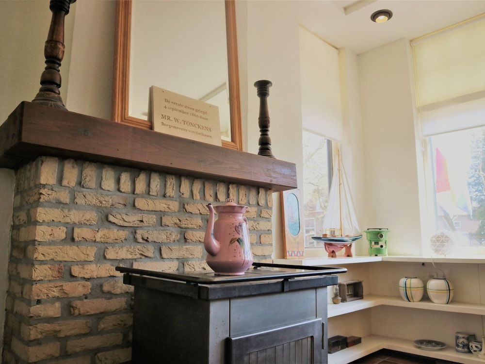 Apartment in Giethoorn by Scenic Canals view 2