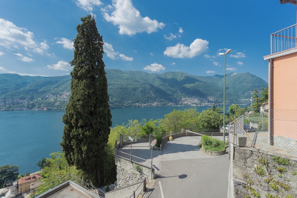 La Casa Dell'architetto by Rent all Como