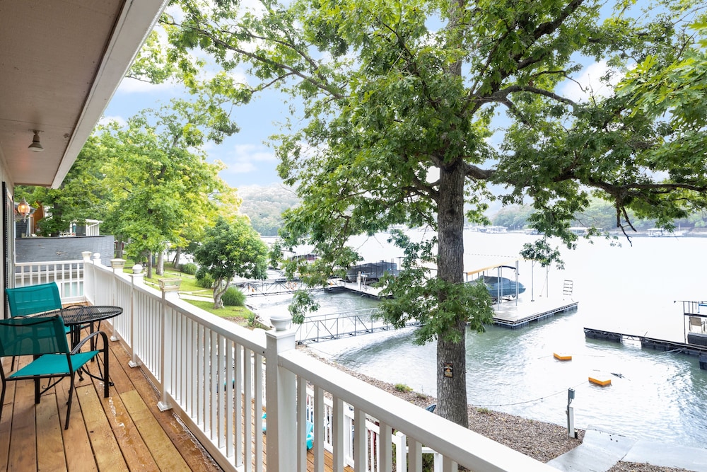 Boat Slip, Fishing, Lake Views, Main Channel