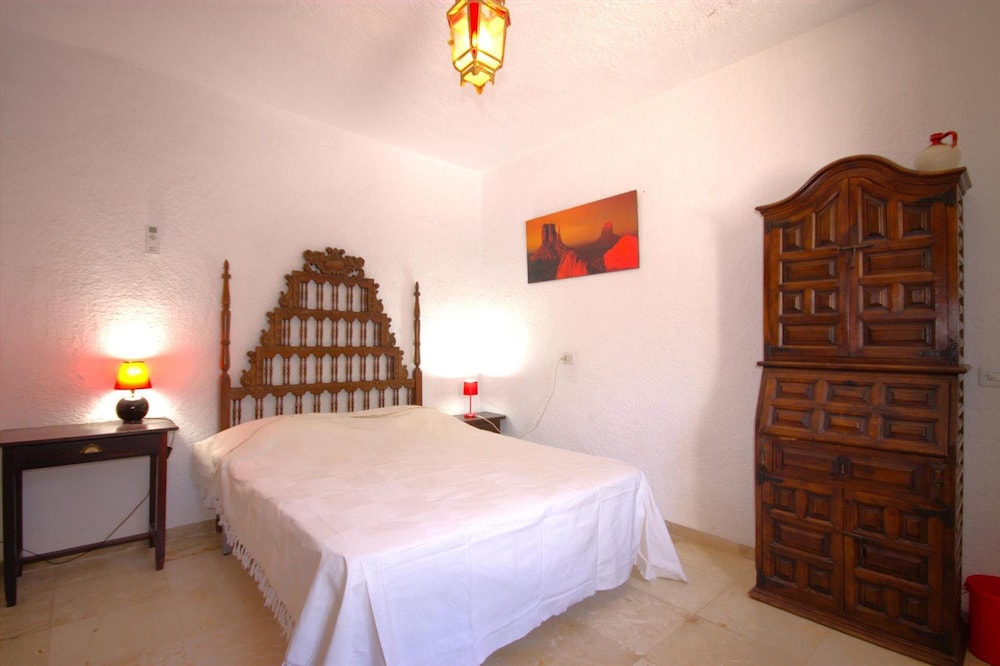 La Cartuja in Javea With 5 Bedrooms and 4 Bathrooms