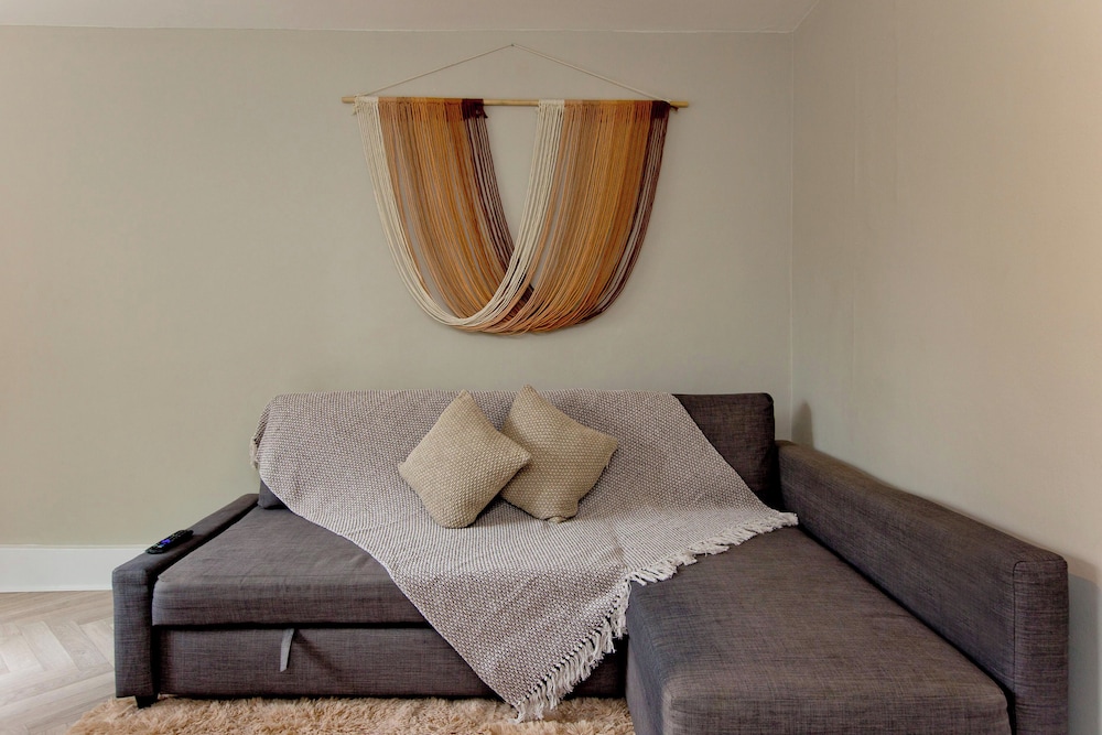 Imperial Leinster Garden Apartment