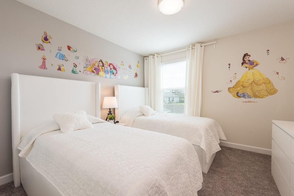 6 bedrooms home at Champions Gate - Image 2