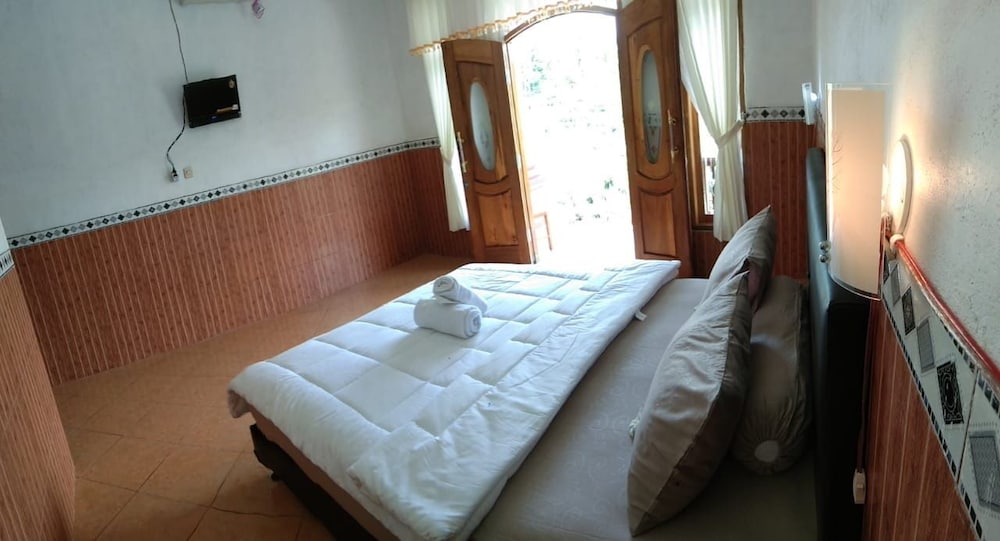 Photo 23