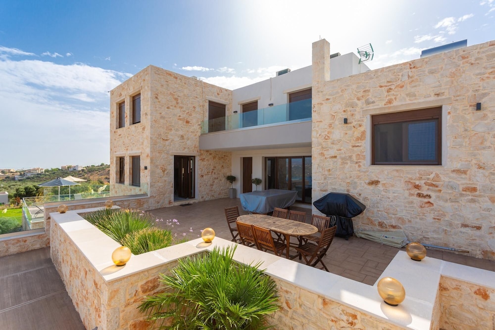 Villa Lulla Large Heated Private Pool Sea Views A C Wifi - 3200 view 2