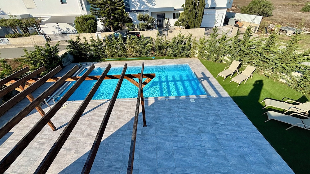 Sunrise Villa PrivatePool by TrulyCyprus