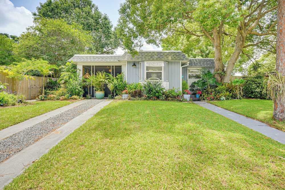 'palm Bungalow' Near Dtwn St Augustine & Beaches!