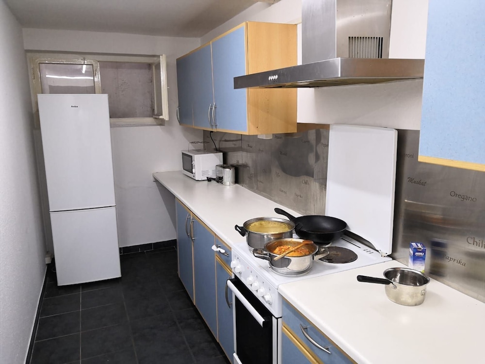 Zimmer Stuttgart Mitte AB Apartments - Hostel view 3