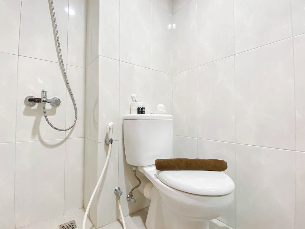 Minimalist Studio Room Apartment At Evenciio Margonda