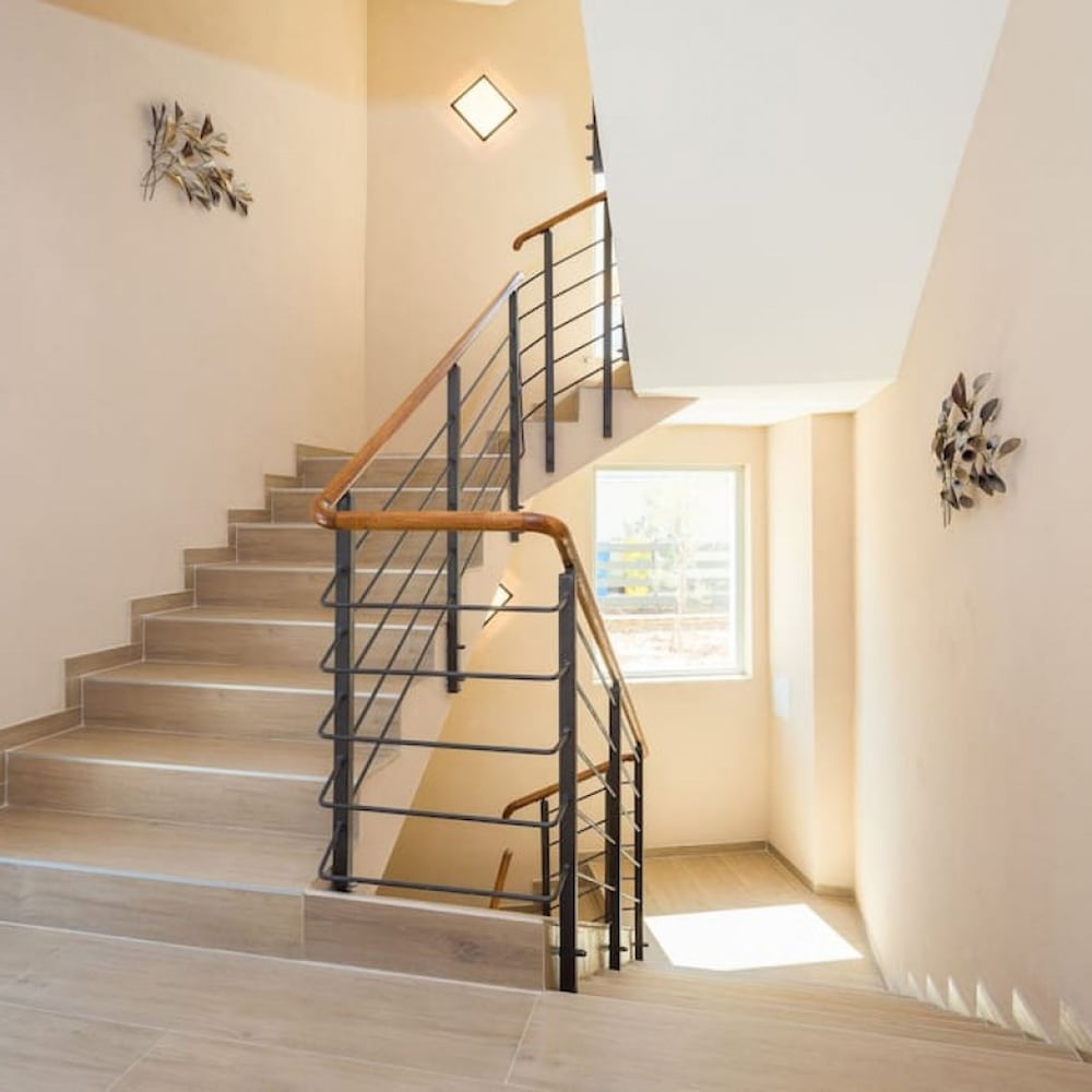 Villa Lavanda - Seaside Luxury Villa for 8 Guests