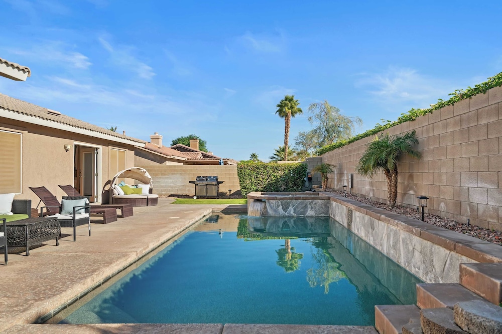 La Quinta Desert Haven Luxe Stay w/ Private Pool, Hot Tub, Pool Table