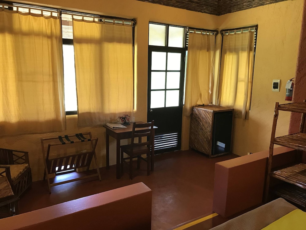Cordillera Escalera Ecolodge