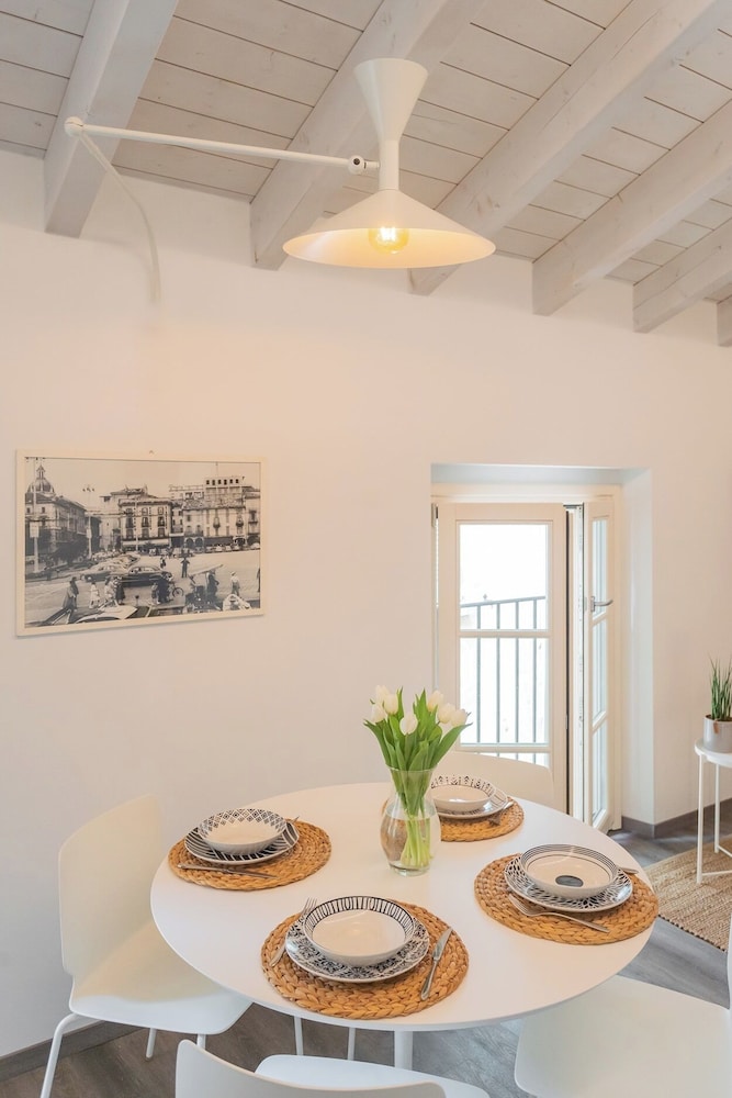 Muralto's Nest by Rent all Como