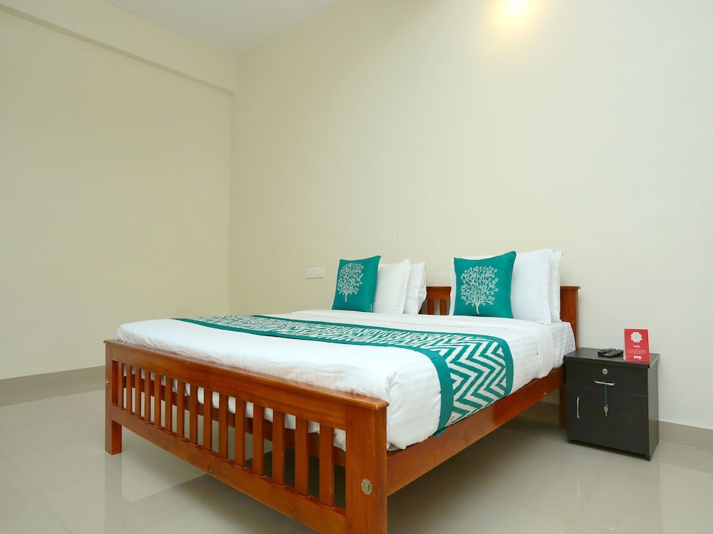 OYO 11516 Wayanad Royal Stream