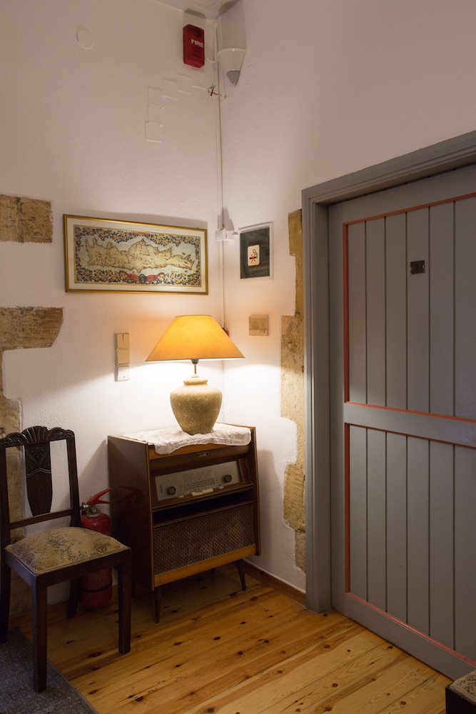 Nostos Hotel 54