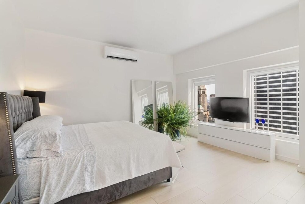 5 Bedroom Luxury Apartment - Grand Opening Promotion - 3