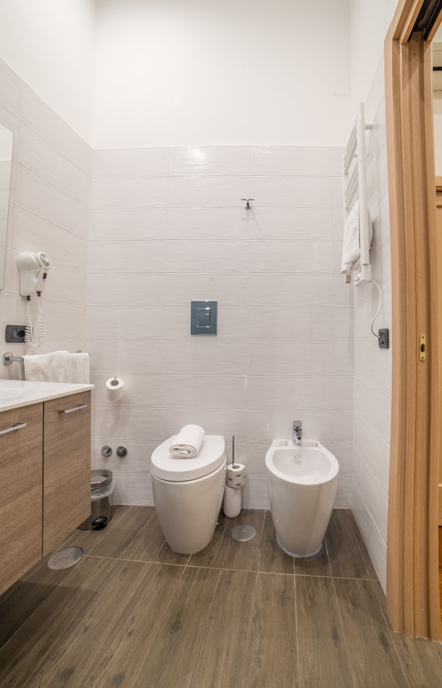 Bed and Breakfast Chiaia 32