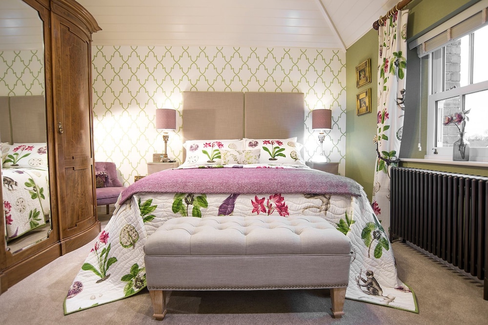 Coach House Boutique B&B