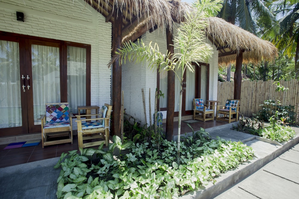 Gili Escape Bungalows