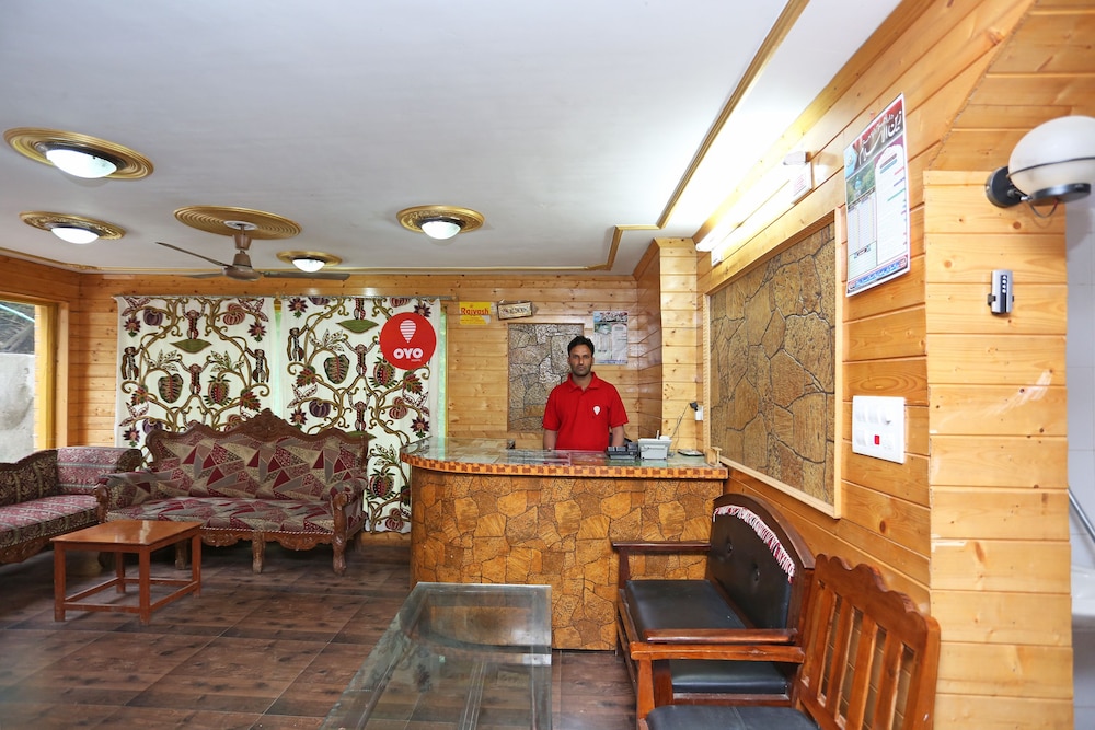 OYO 9083 Hotel Palace Pahalgam