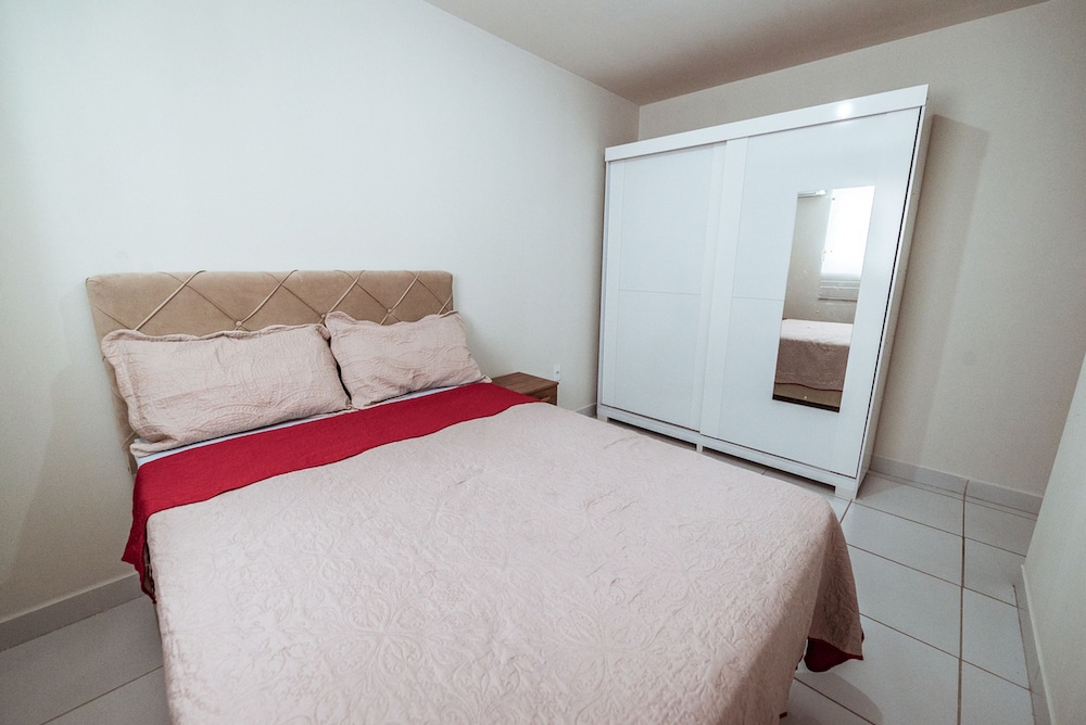 Apartamento com Garagem a 200m da Praia do Bessa