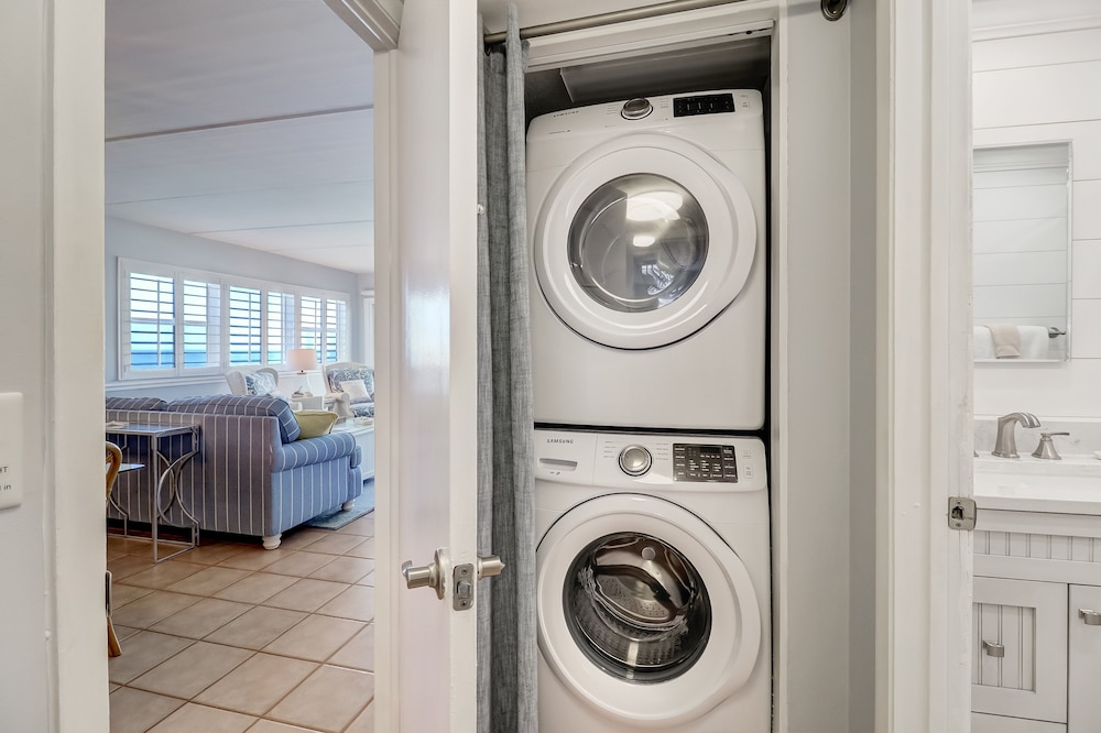Fernandina Beach Vacations - Beach Condo Miles-long Views Sand and Sea, Access to Private Fishing Pier by RedAwning - Property Image 2