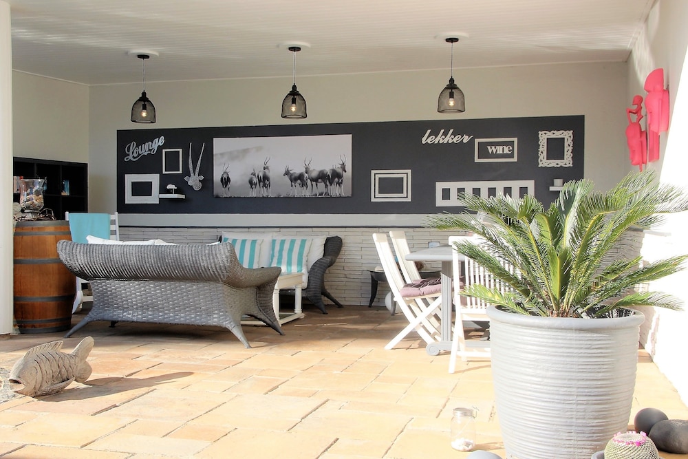 Southern Cross Guest House view 3