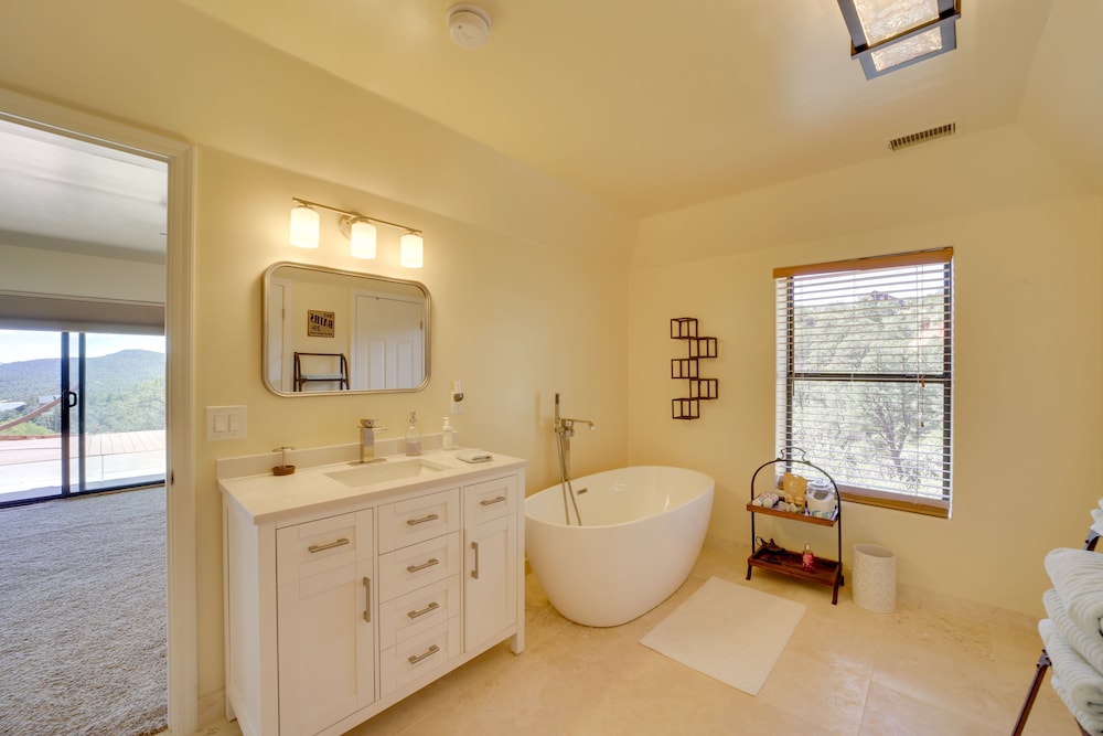 Cozy Pine Getaway w/ Fireplace  Mountain Views! - Property Image 36