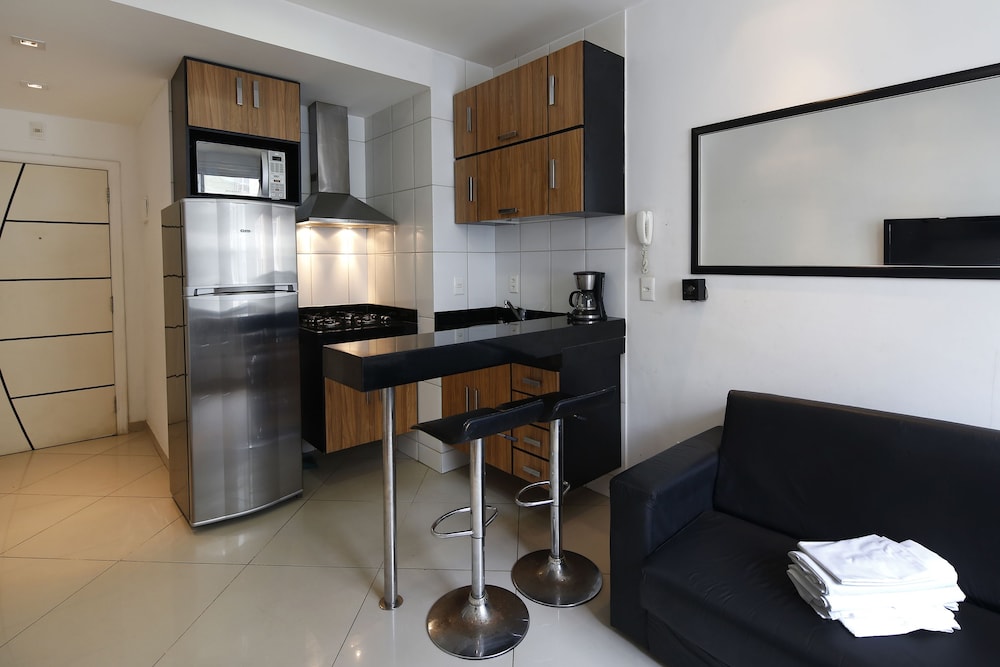 Rio Rentals 021 - U010 Excelente apartamento em Copacabana