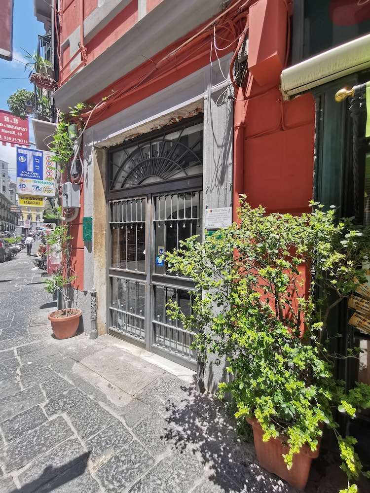 Bed & Breakfast Morelli 49