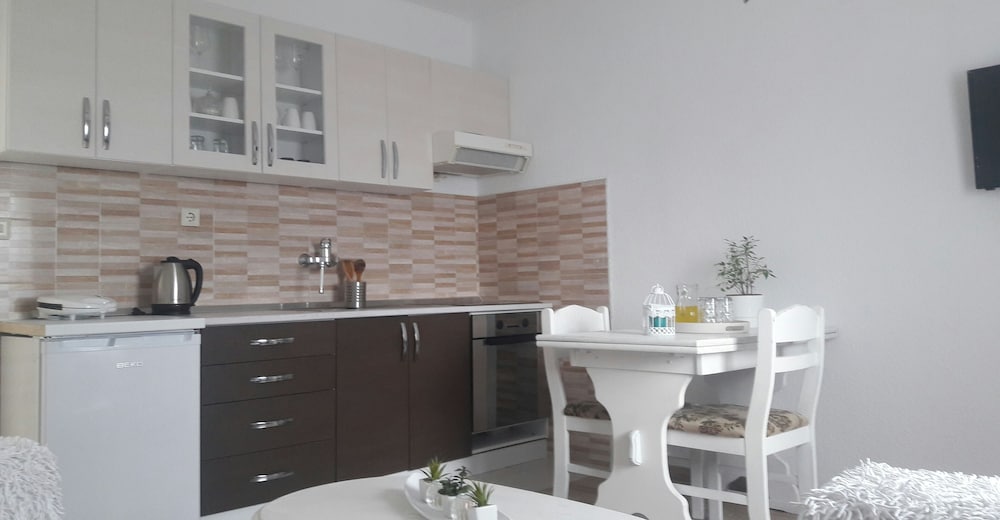 Ivana Apartments