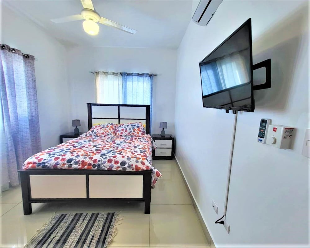 Near the Beach new and Modern Penthouse Coral H3 view 4