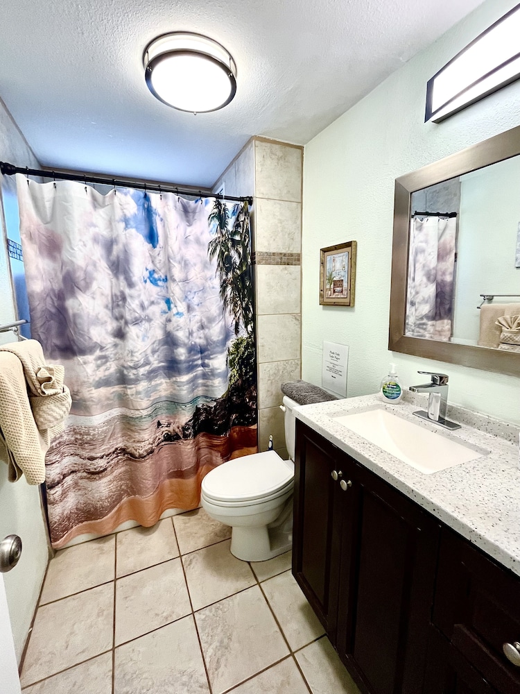 Menehune Shores 227 2 Bedroom Condo